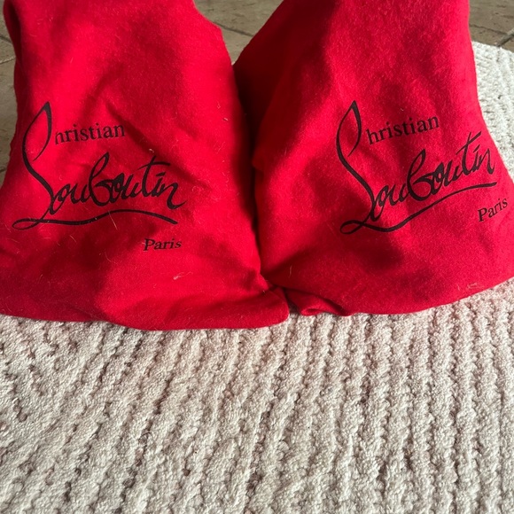 Christian Louboutin Spike Leather Chelsea Red Sole Booties.37.5 (7.5) worn 2x. - Picture 5 of 6